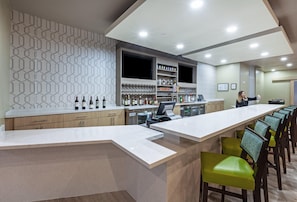 Bar (on property) - Holiday Inn Amarillo East (Amarillo)