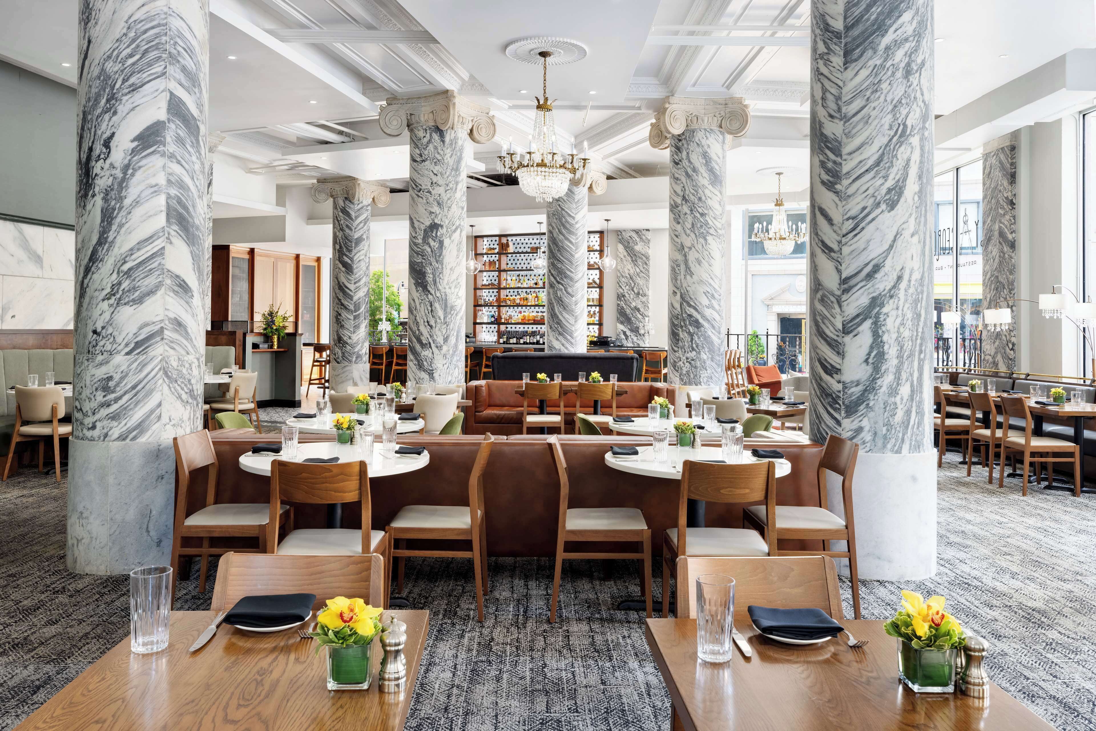 Photo - The Candler Hotel Atlanta, Curio Collection by Hilton