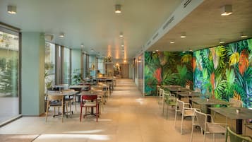 Gratis frukostbuffé varje dag