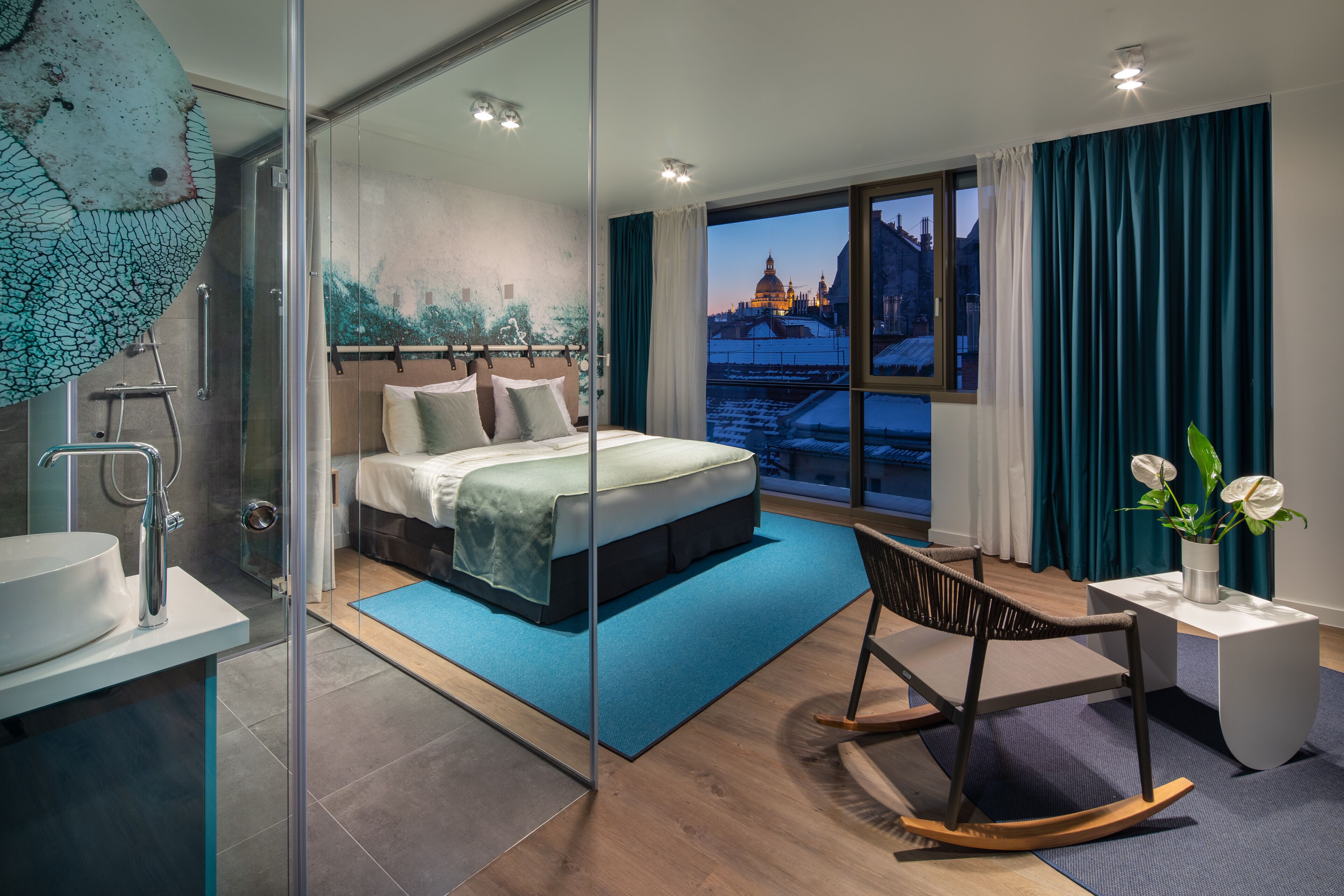 Colchones con efecto memoria y minibar 