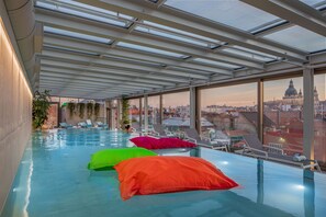 Indoor pool, open 6:00 AM to 10:00 PM, sun loungers - Cortile Hotel - Adult only (Budapest)