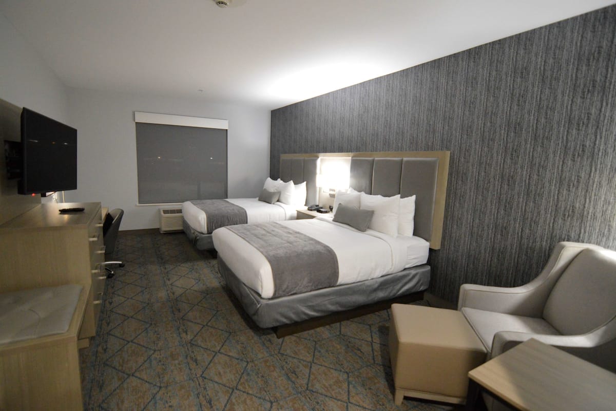 Standard Room, 2 Queen Beds, Non Smoking, Refrigerator & Microwave