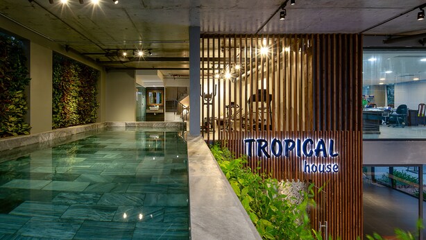Indoor pool - Tropical House Apartment Da Nang (Da Nang)