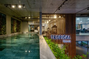 Indoor pool - Tropical House Apartment Da Nang (Da Nang)