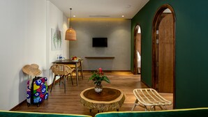 Smart TV - Tropical House Apartment Da Nang (Da Nang)