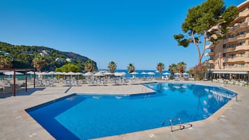 Seasonal outdoor pool
