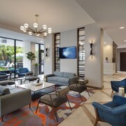 Comfort Inn & Suites Miami International Airport
