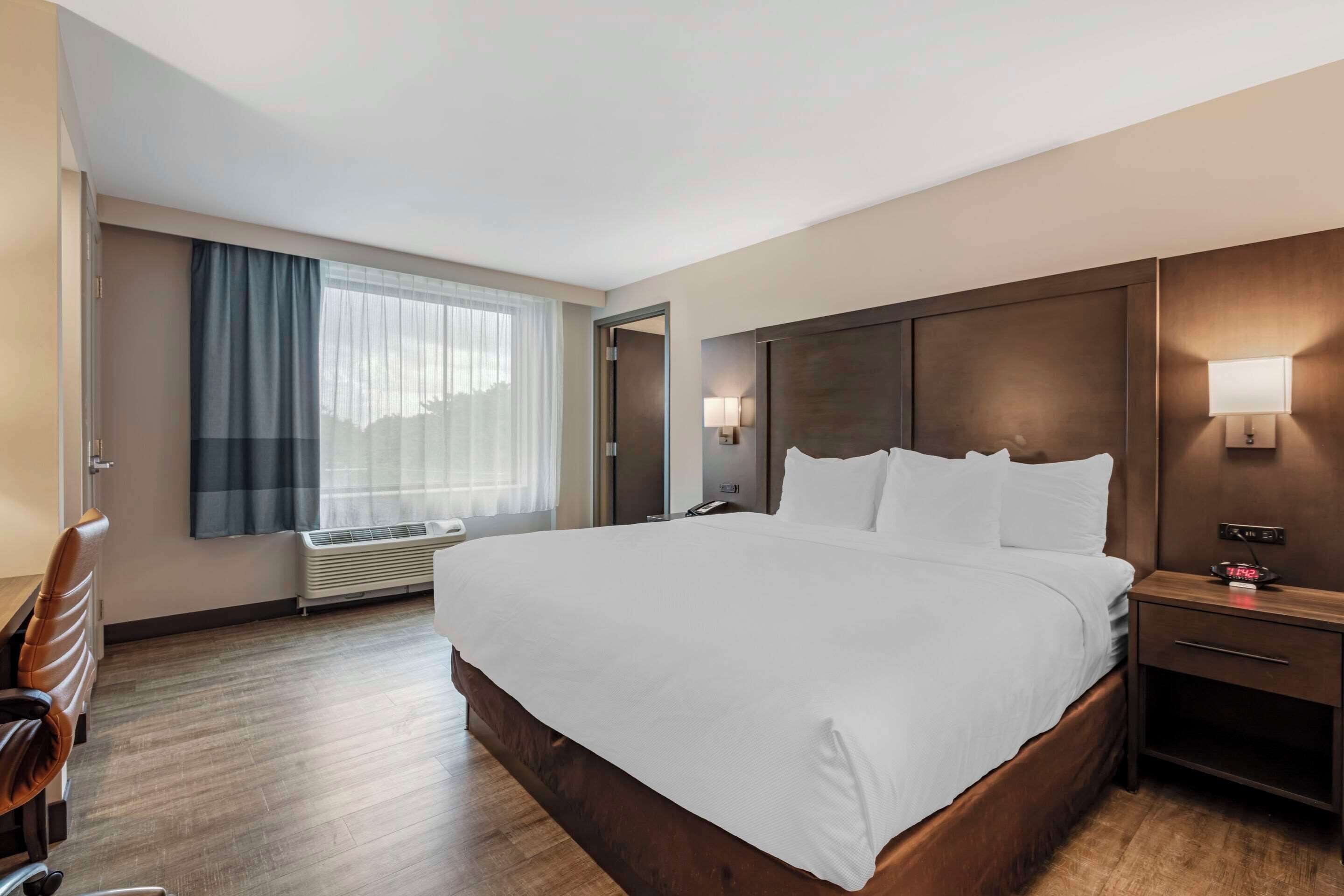 suite, 1 king bed with sofa bed, accessible, non smoking | desk, laptop workspace, blackout curtains, soundproofing