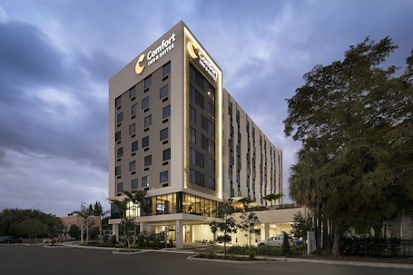 Front of property. Comfort Inn & Suites Miami International Airport