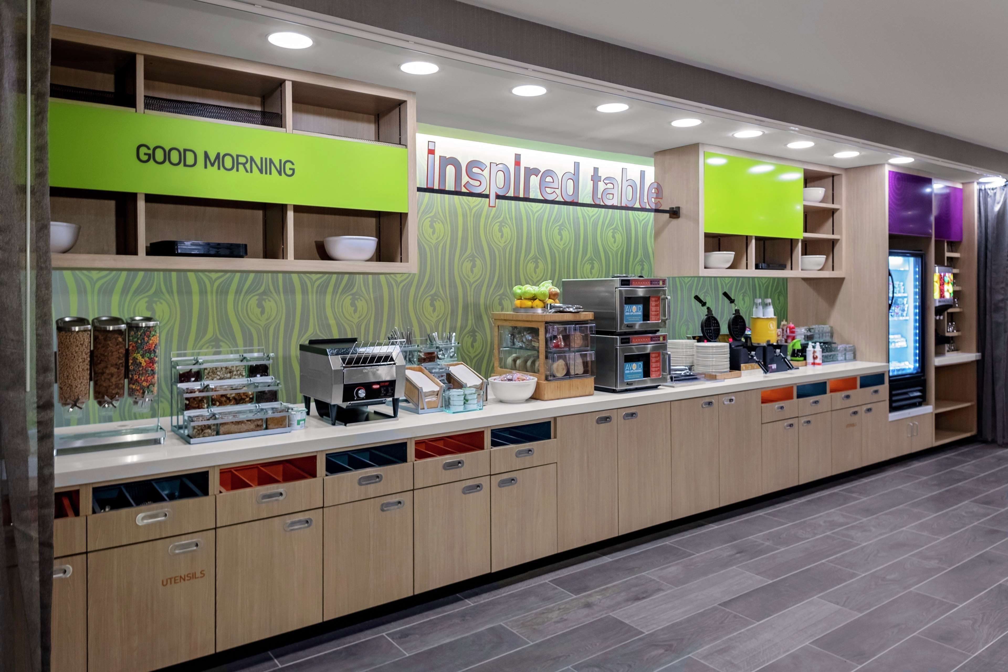 free daily on-the-go breakfast