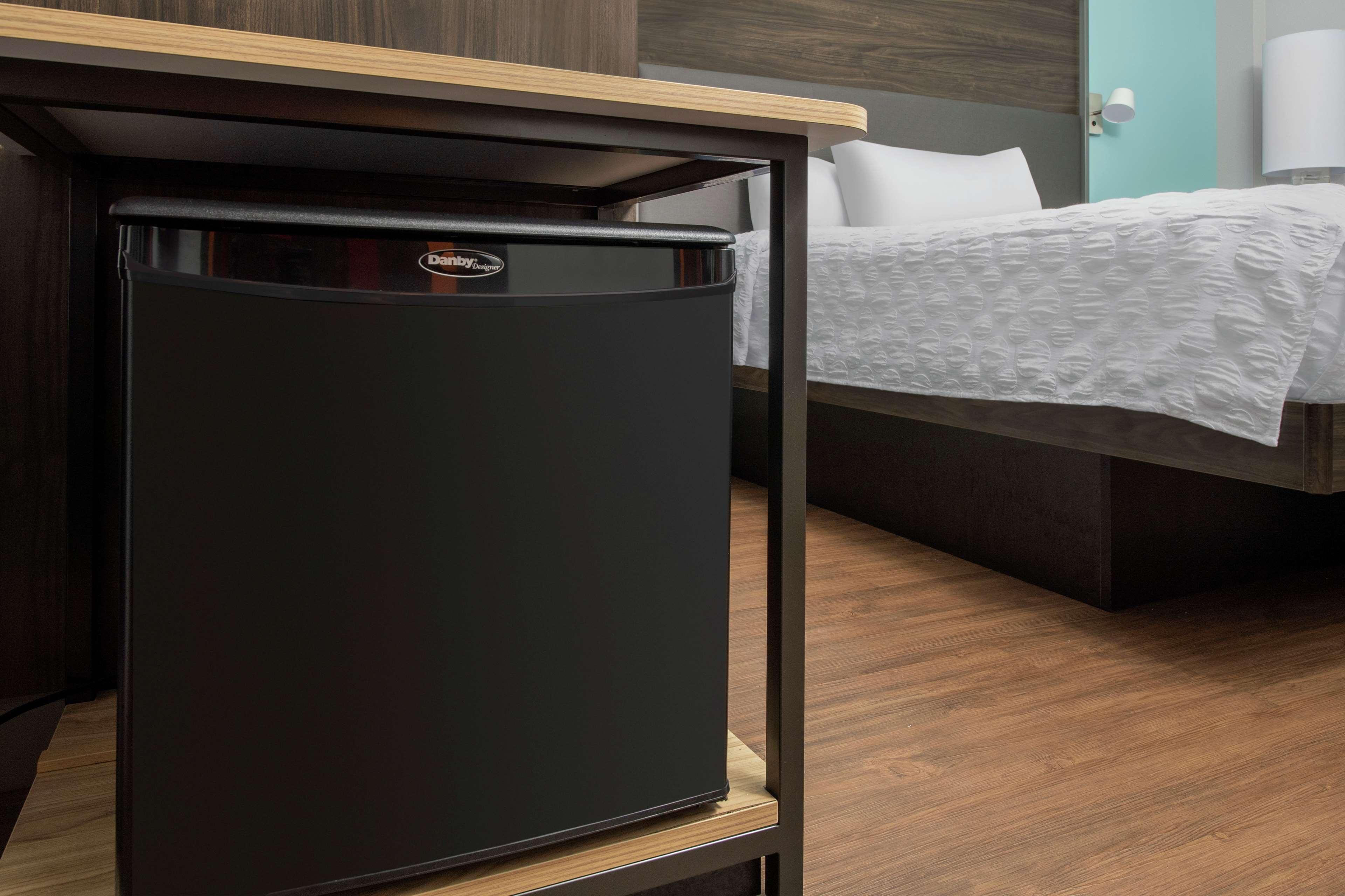 Bureau, espace de travail pour ordinateurs portables