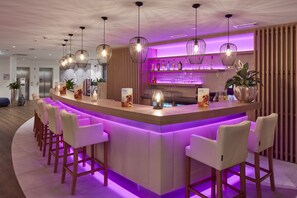 Bar (on property) - Holiday Inn Express Merzig by IHG (Merzig)