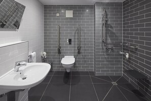Standard Room, 1 Queen Bed, Accessible | Bathroom | Shower, free toiletries, hair dryer, towels - Holiday Inn Express Merzig by IHG (Merzig)