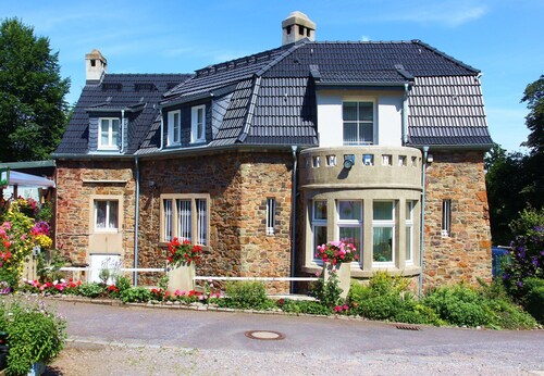 Villa de 'van de Velde, maunmont protégé, près du Sauerland et du Ruhrgebiet