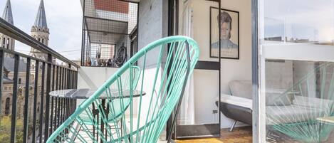 Apartment, 1 Queen Bed with Sofa bed, Non Smoking | Balcony