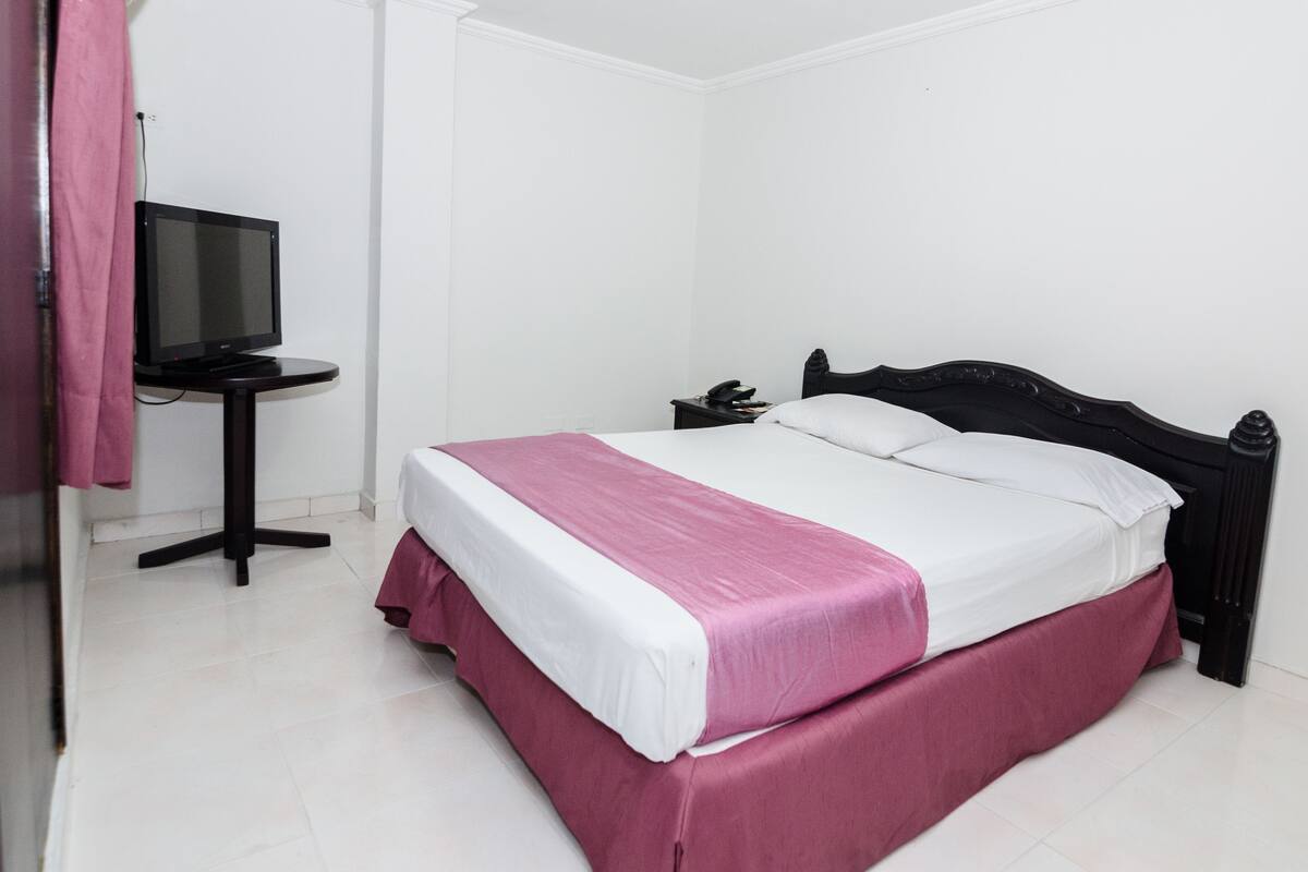 Habitación doble | Wifi gratis y ropa de cama 
