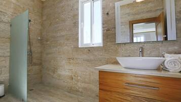 Family Villa, 2 Bedrooms, Non Smoking, Pool View (Campo del Mar 2) | Bathroom | Rainfall showerhead, free toiletries, hair dryer, towels