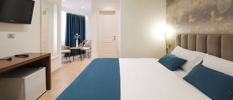 1 chambre, coffres-forts dans les chambres, bureau