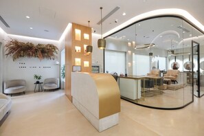 Sauna, bain à remous, hammam, soins corporels, gommages corporels