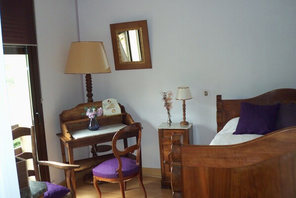 Room, 1 Double Bed with Sofa bed, Non Smoking | Premium bedding, free WiFi, bed sheets