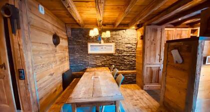 Duplex avec Sauna de standing aux pieds des pistes Morillon 1100(ESF, Locs)