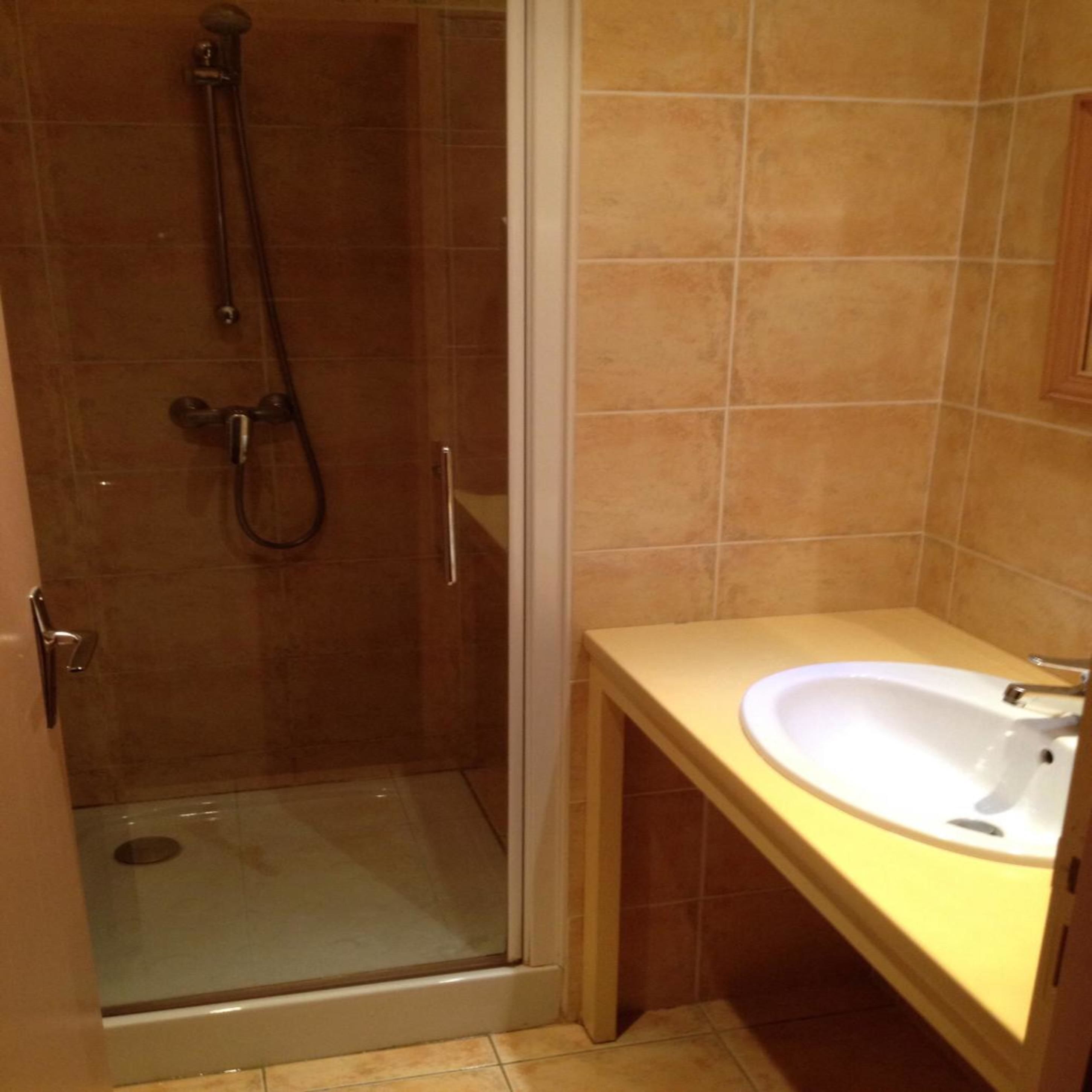 room | bathroom | shower, free toiletries, hair dryer, towels