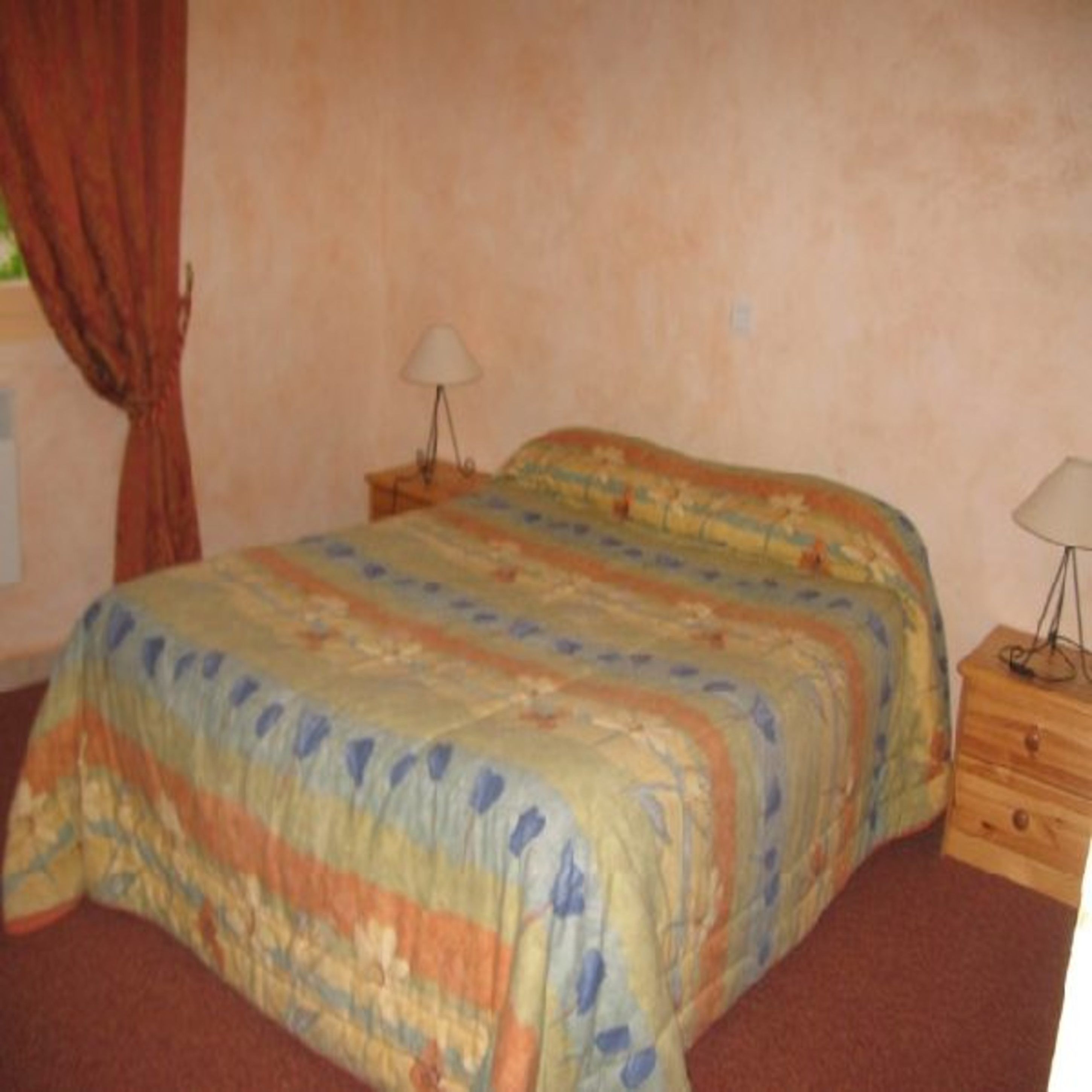 room | rollaway beds, free wifi, bed sheets