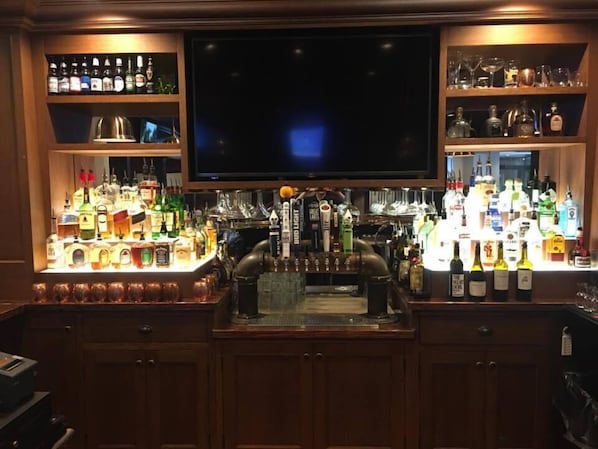 2 quầy bar/khu lounge
