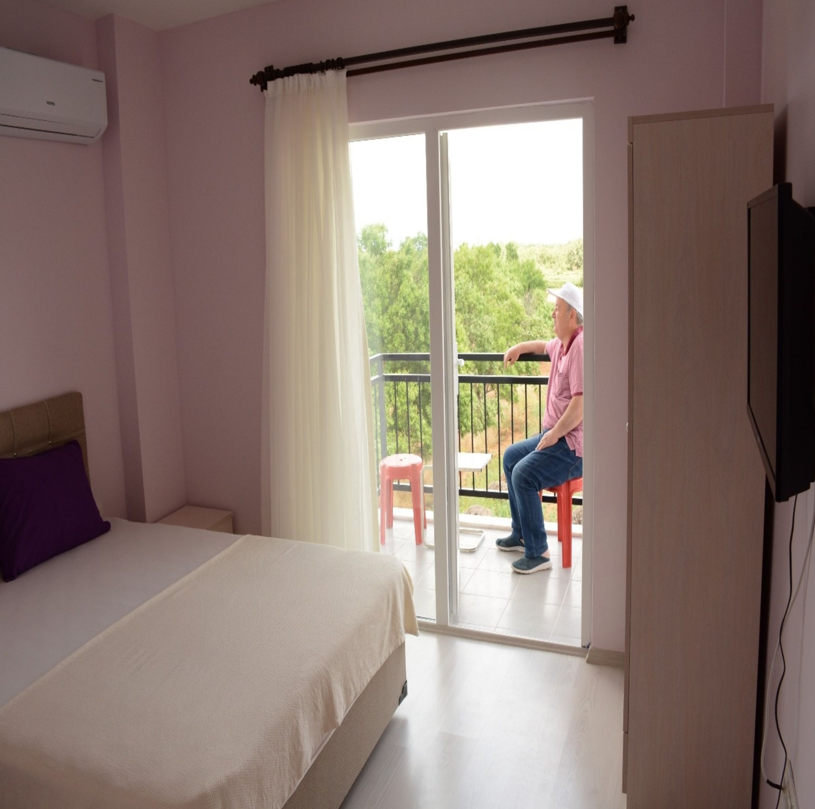 deluxe double or twin room, garden view | premium bedding, free cots/infant beds, free rollaway beds, free wifi