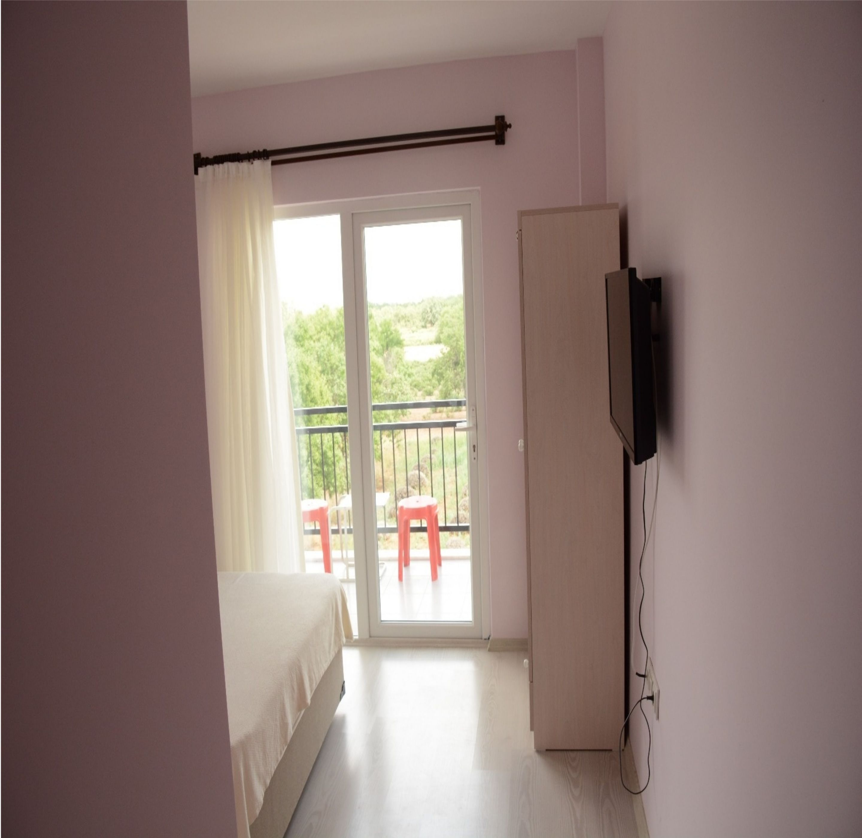 deluxe double or twin room, garden view | premium bedding, free cots/infant beds, free rollaway beds, free wifi