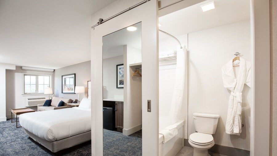 Pomeroy Hotel Fort McMurray