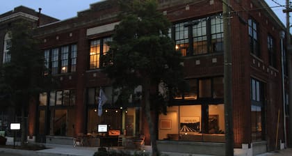 Travelers Hotel