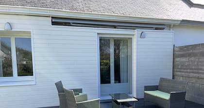 House, near walled town, port and beaches, wifi