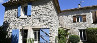 Provencalsk landejendom på 200 m2 med swimmingpool tæt på Avignon, Vaucluse