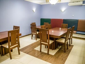 Dining - Best Bed Lodge (Ndola)