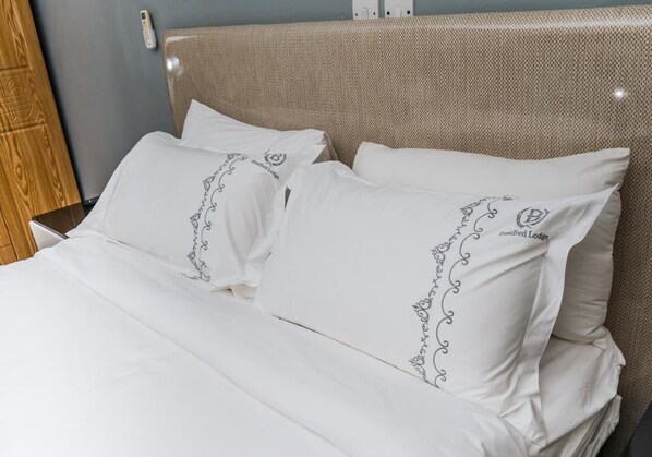 Standard Double Room, 1 King Bed, Non Smoking - Best Bed Lodge (Ndola)