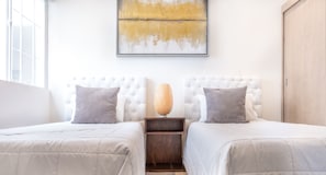 Apartamento, 3 habitaciones, no fumadores | 3 dormitorios, tabla de planchar con plancha, wifi gratis y ropa de cama