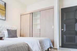 Apartment, 3 Bedrooms, Non Smoking | 3 bedrooms, iron/ironing board, free WiFi, bed sheets - Sáamal 307 (Playa del Carmen)