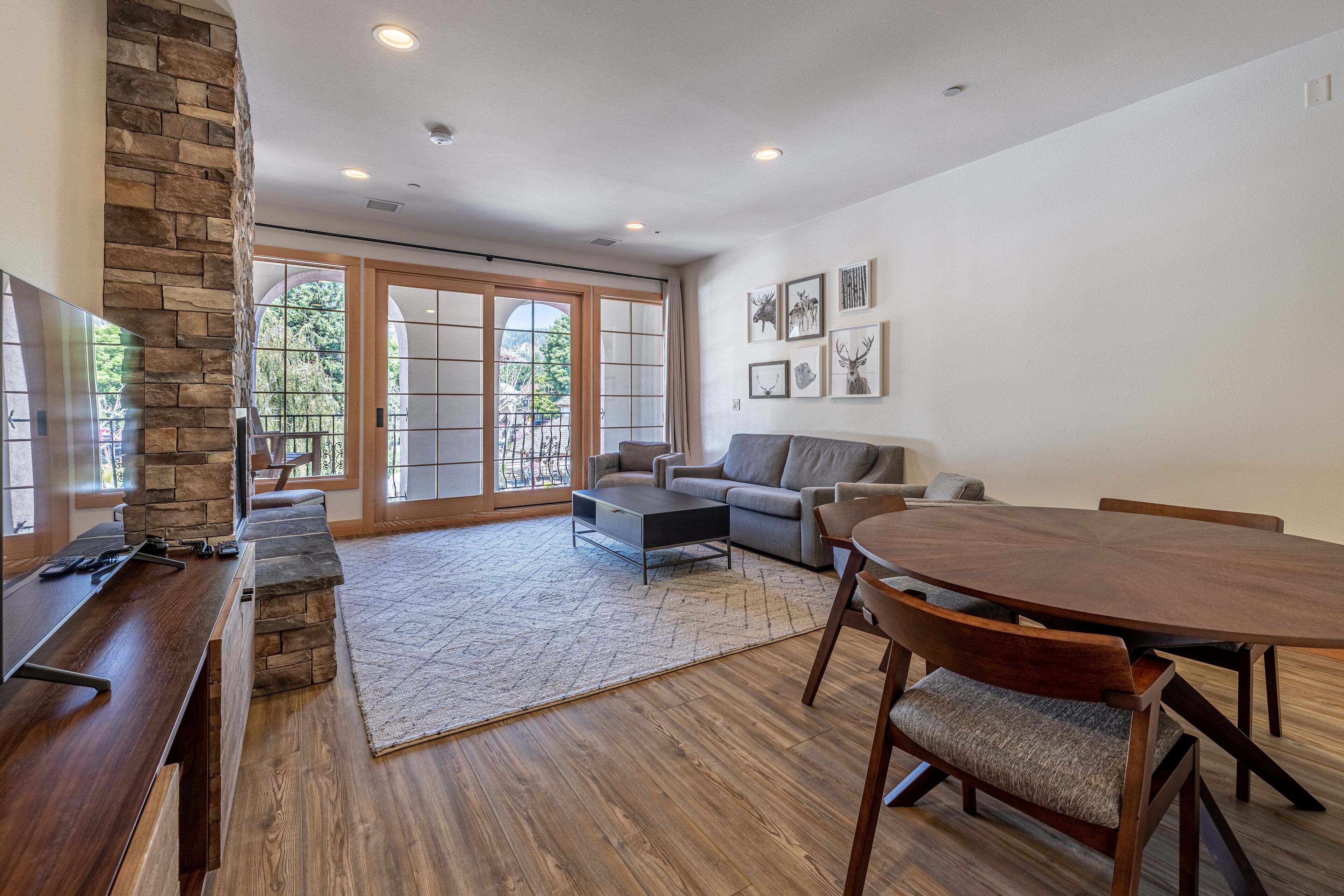 suite, multiple beds, non smoking, city view | living area | flat-screen tv, fireplace, dvd player