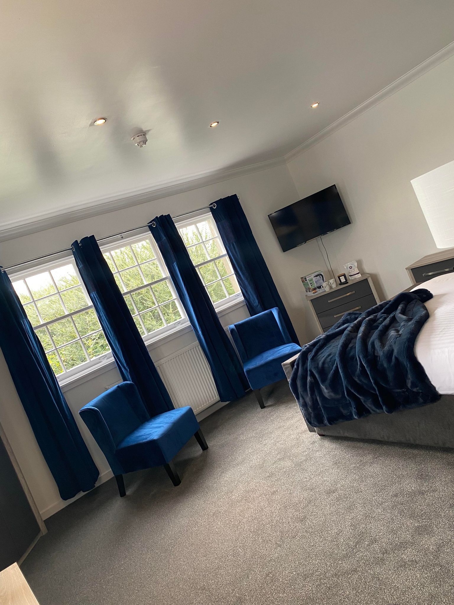 tynet suite  | 1 bedroom, blackout curtains, iron/ironing board, free wifi