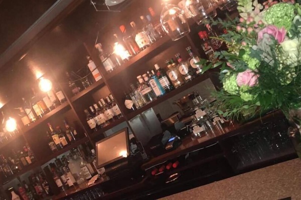 Bar (en la propiedad)