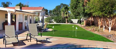 Outdoor pool, sun loungers