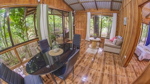 Mökki | Minibaari, ilmainen Wi-Fi, vuodevaatteet