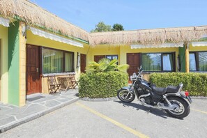 Exterior - Bamboohouse Motel Riazzino (Lavertezzo)
