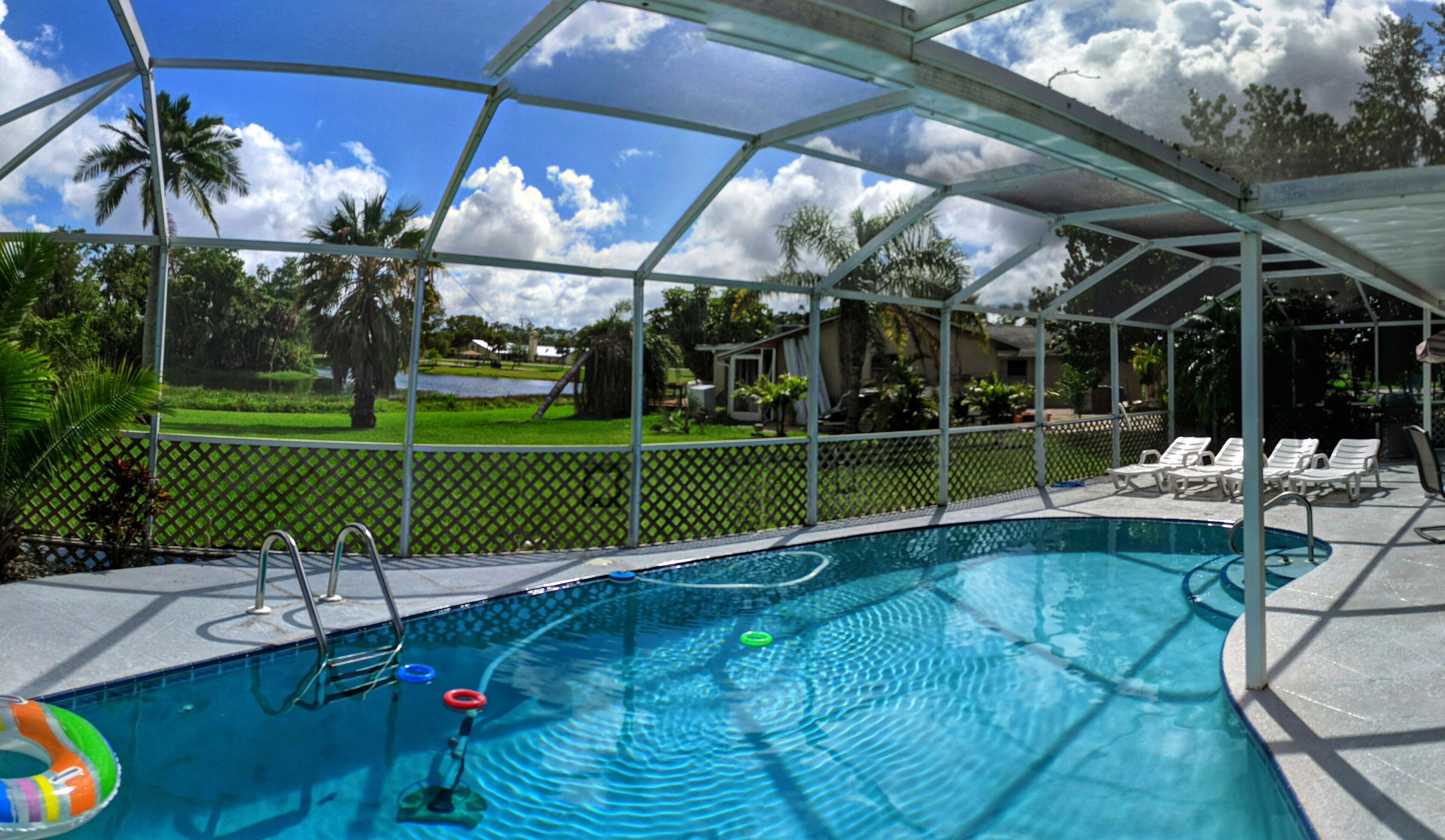 Villa Aurora On-The-Lake, Heated Private Pool, Safe And Quiet Vacation Retreat