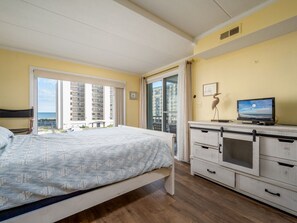 2 bedrooms, Internet