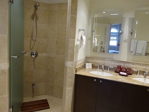 Combined shower/tub, hair dryer, towels, soap - Beach Front, Family-Friendly Luxury On Vibrant St. Lawrence Gap (Dover Beach)