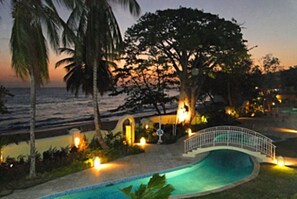 Outdoor pool - Beach Front, Family-Friendly Luxury On Vibrant St. Lawrence Gap (Dover Beach)