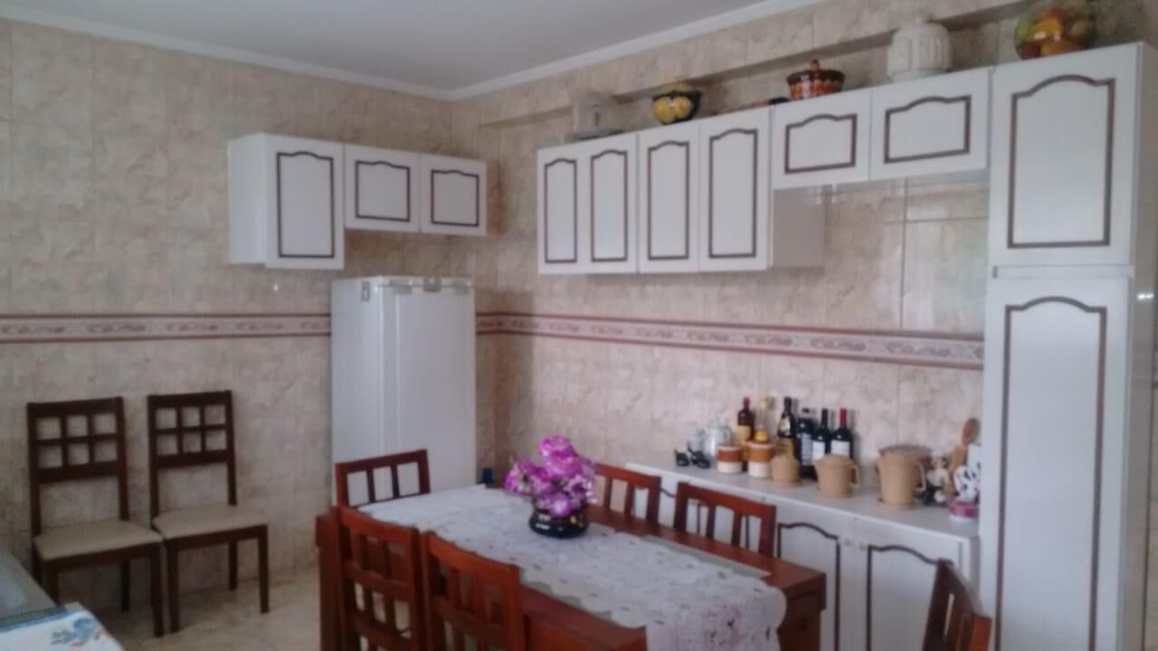 Exclusive Resort with Lake, Swimming Pool, Party Room and Barbecue.