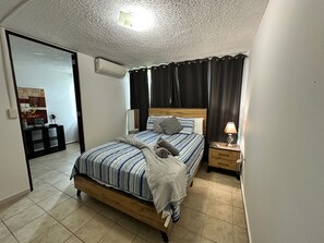 2 quartos, ferros/tábuas de passar roupa, Wi-Fi de cortesia